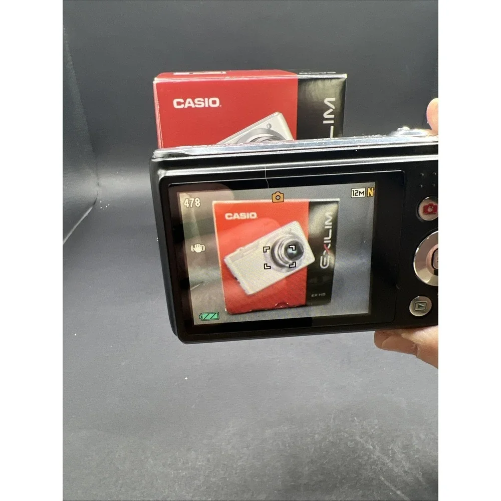 Casio Exilim EX-H5 12.1MP Digital‎ Camera Black Box W/Paperwork Charger - Tested
